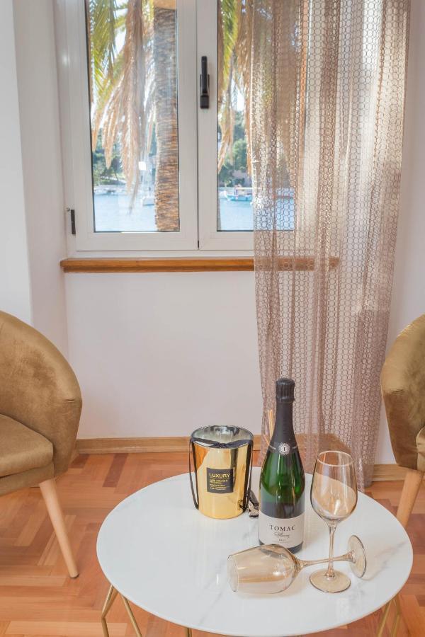 Deluxe Dreamy Room In The Center Of Hvar With Sea View Hvar Town Exteriér fotografie