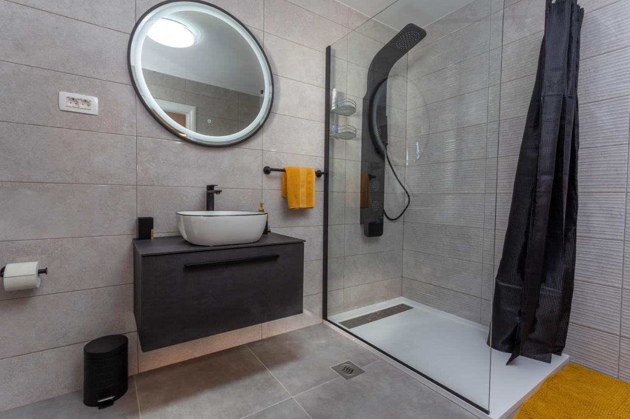 Deluxe Dreamy Room In The Center Of Hvar With Sea View Hvar Town Exteriér fotografie